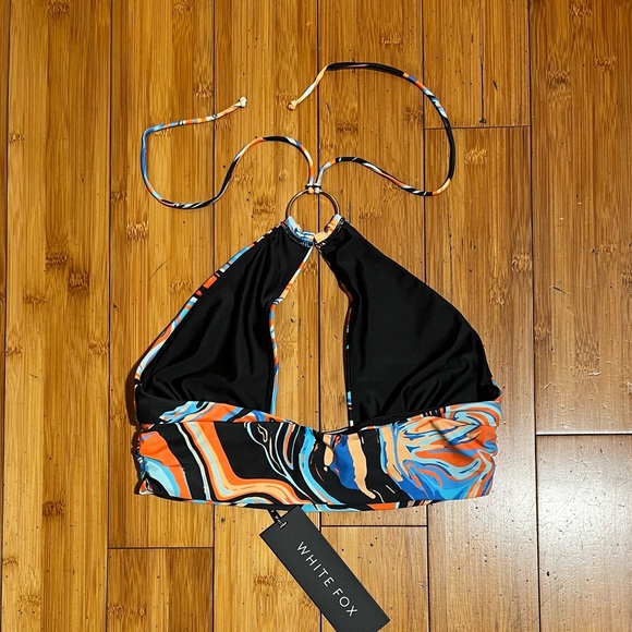 NWT White Fox Blue & Orange Swirl Temp Me Halter Crop Top Size M - Picture 5 of 11